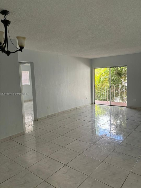En Renta: $2,200 (2 camas, 2 baños, 1000 Pies cuadrados)