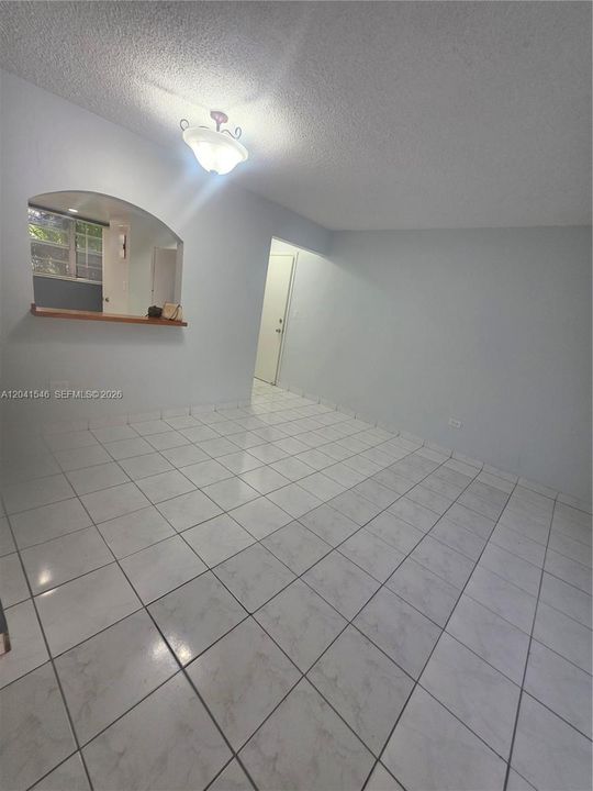 En Renta: $2,200 (2 camas, 2 baños, 1000 Pies cuadrados)