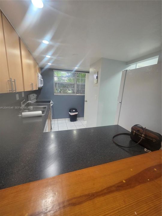 En Renta: $2,200 (2 camas, 2 baños, 1000 Pies cuadrados)