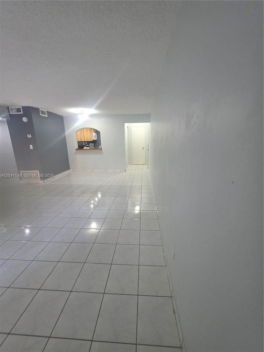 En Renta: $2,200 (2 camas, 2 baños, 1000 Pies cuadrados)