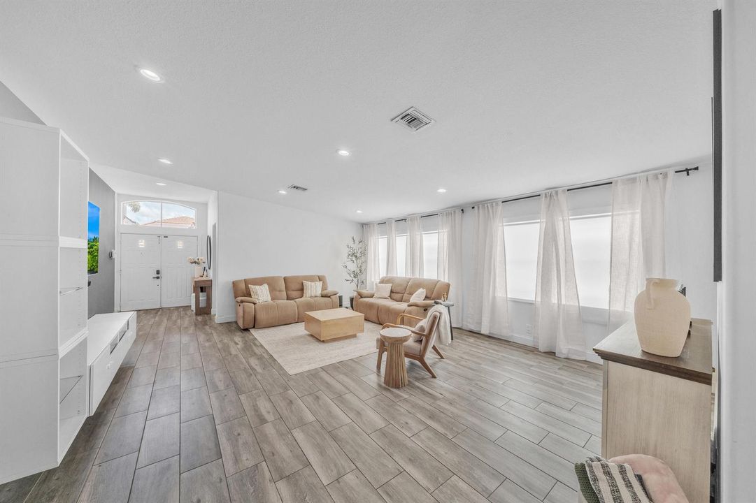 23 Living Area