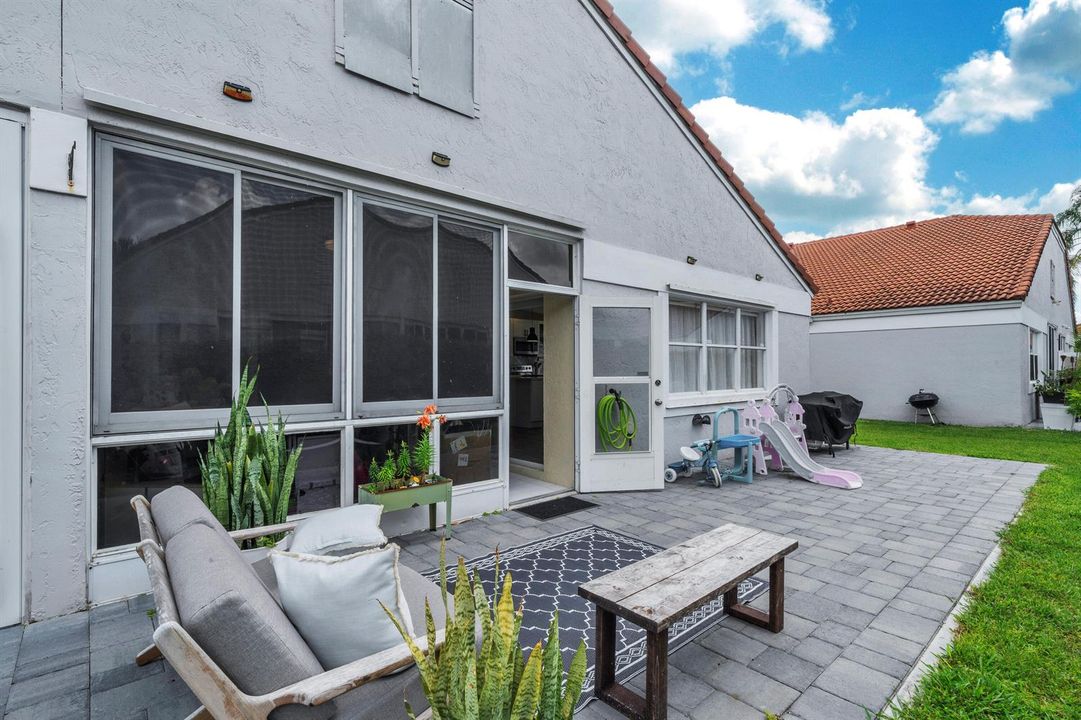 21 Backyard (1)