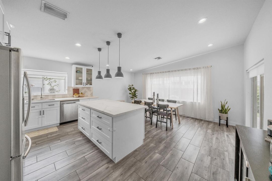16 Kitchen (3)