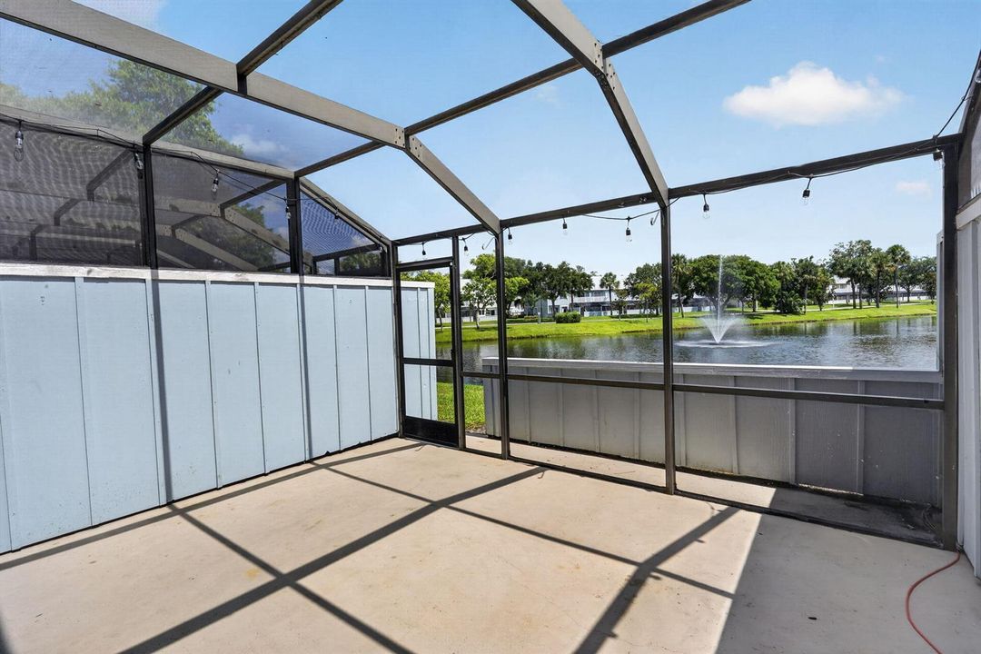 Screened Patio