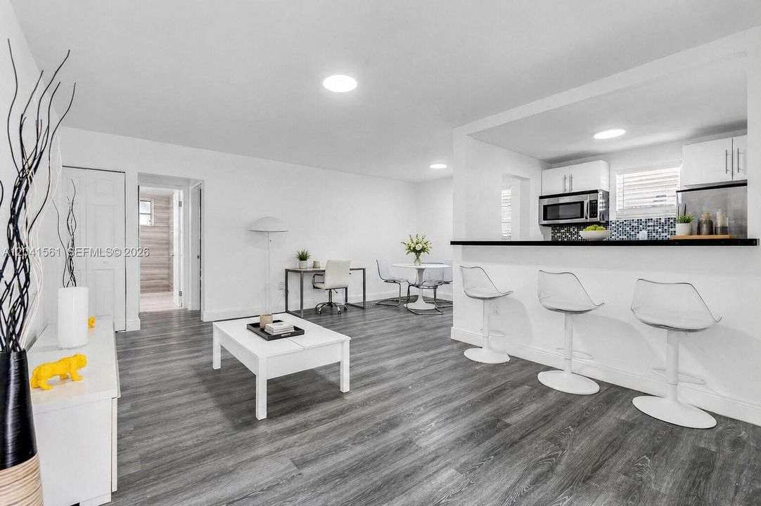 В аренду: $2,250 (1 спален, 1 ванн, 578 Квадратных фут)