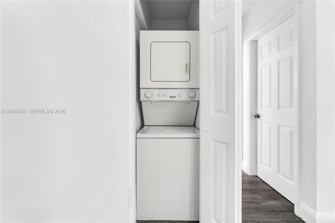 В аренду: $2,250 (1 спален, 1 ванн, 578 Квадратных фут)