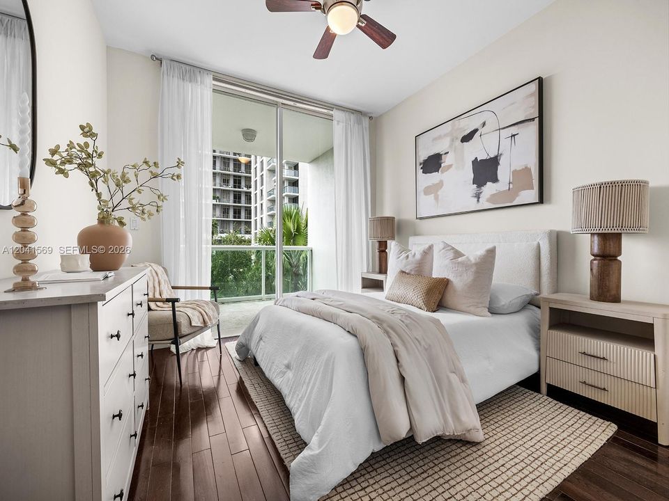 Secondary en-suite bedroom