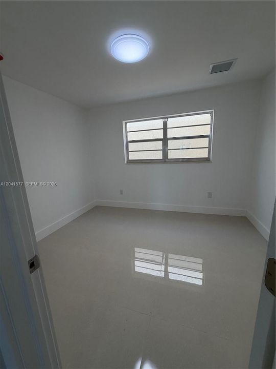 En Renta: $2,300 (2 camas, 1 baños, 900 Pies cuadrados)