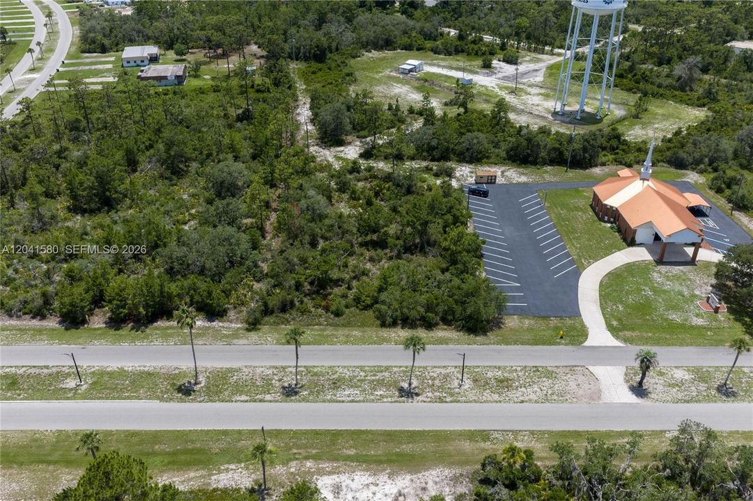 На продажу: $13,000 (0.53 acres)
