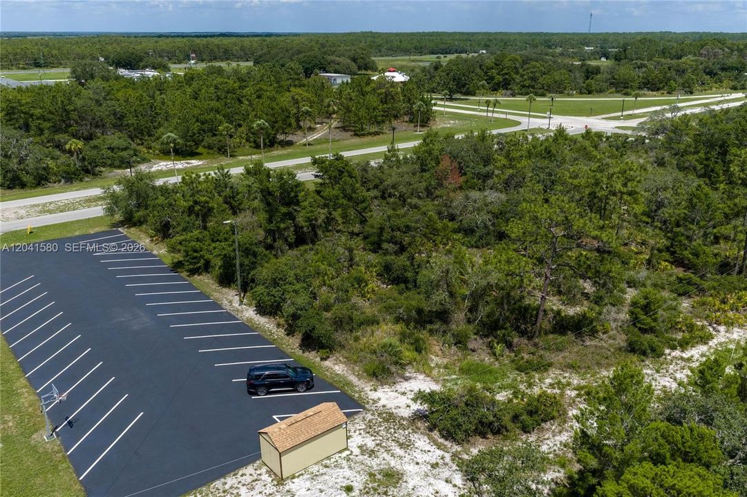 На продажу: $13,000 (0.53 acres)