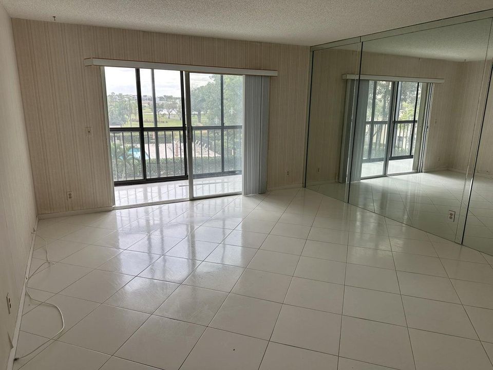 living and dinning room
