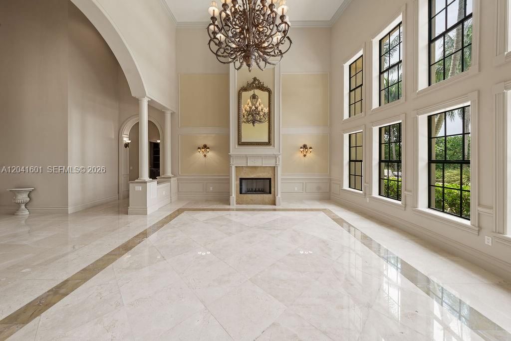 For Sale: $6,849,000 (7 beds, 8 baths, 9223 Square Feet)