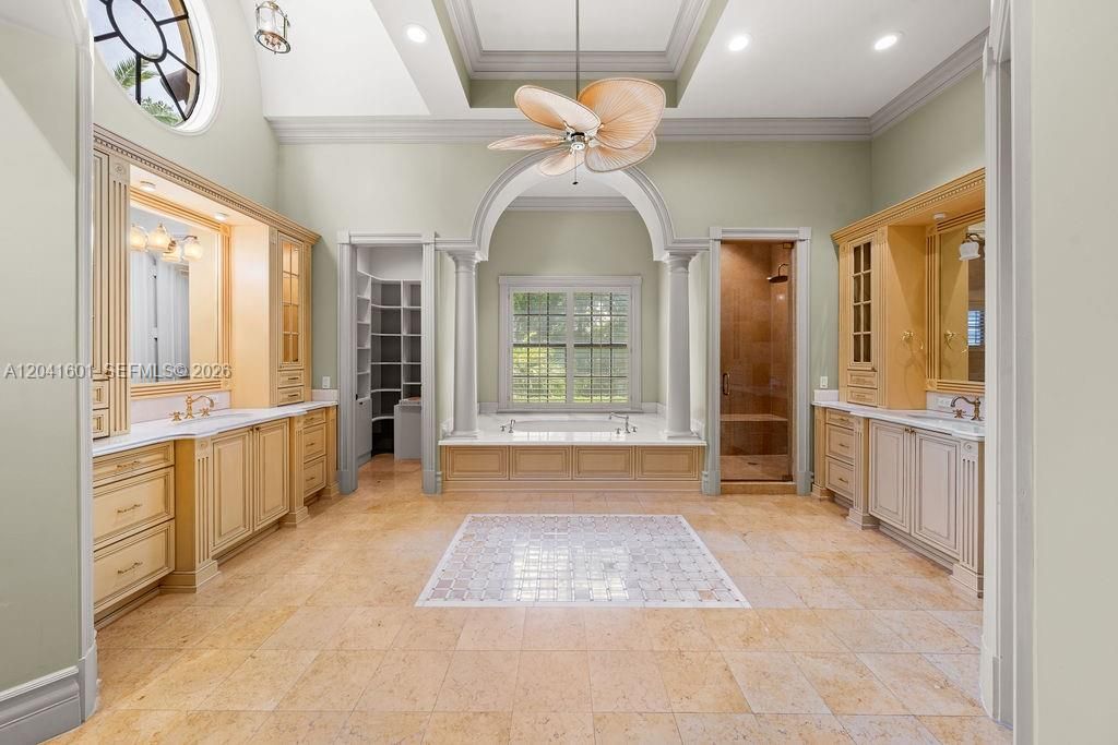 For Sale: $6,849,000 (7 beds, 8 baths, 9223 Square Feet)