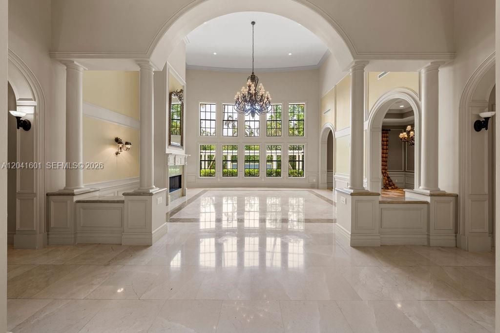 For Sale: $6,849,000 (7 beds, 8 baths, 9223 Square Feet)