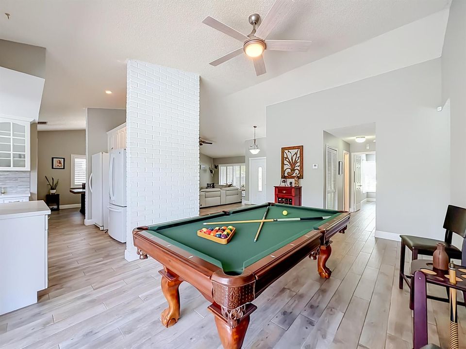 16751 Redwood Way-37