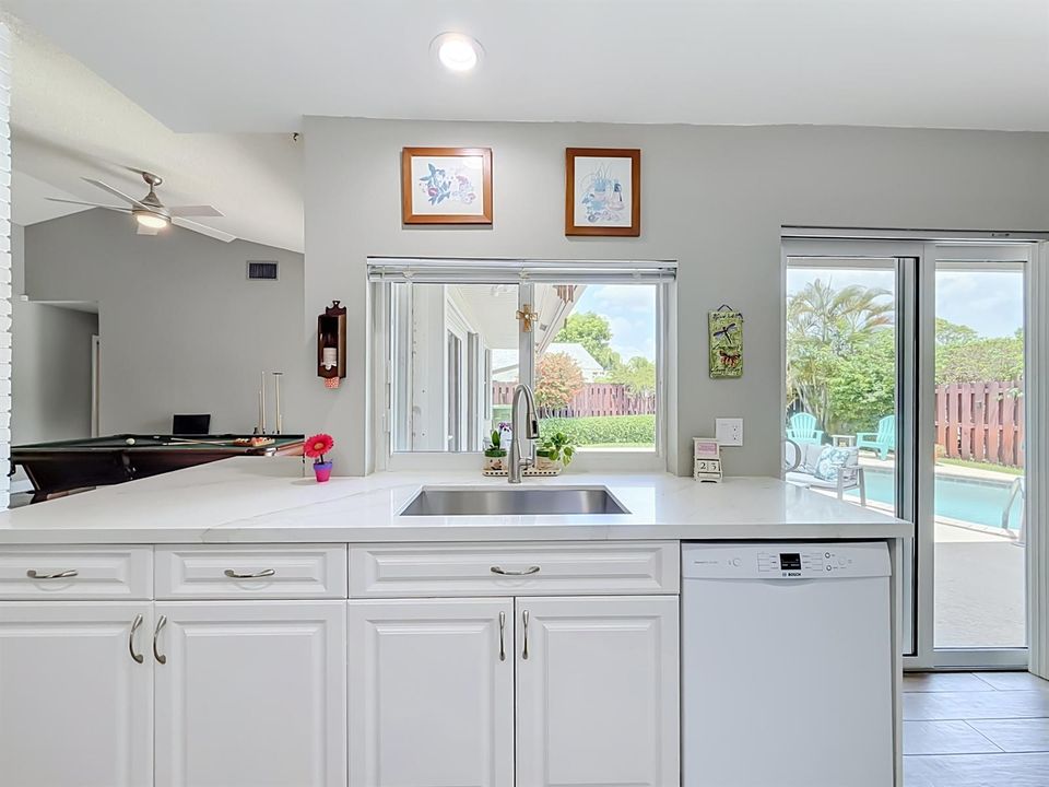 16751 Redwood Way-48