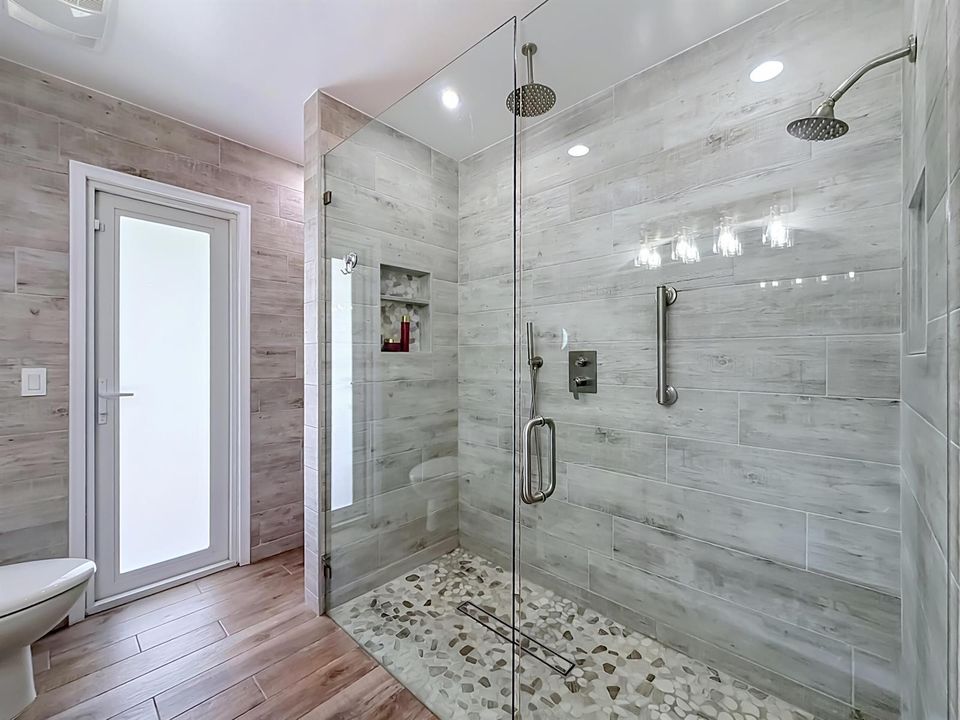 16751 Redwood Way-91