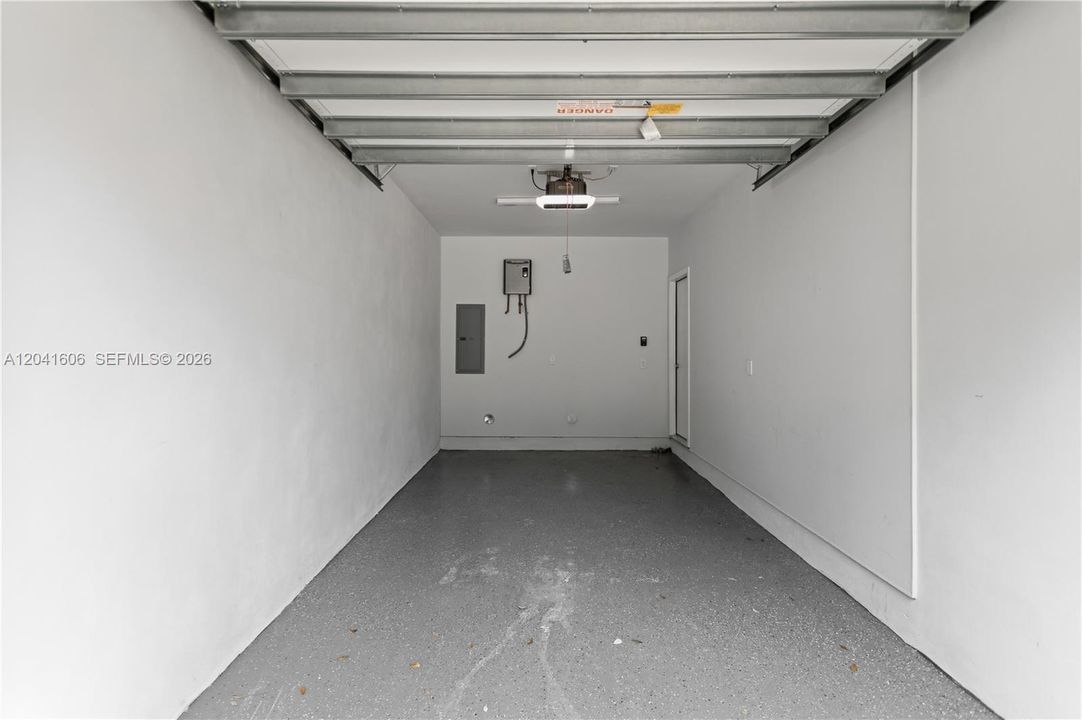 For Sale: $1,190,000 (3 beds, 3 baths, 2016 Square Feet)