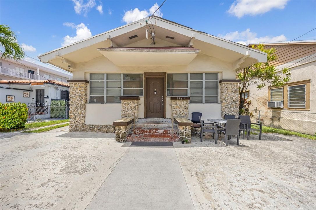 For Sale: $700,000 (0 beds, 0 baths, 1856 Square Feet)