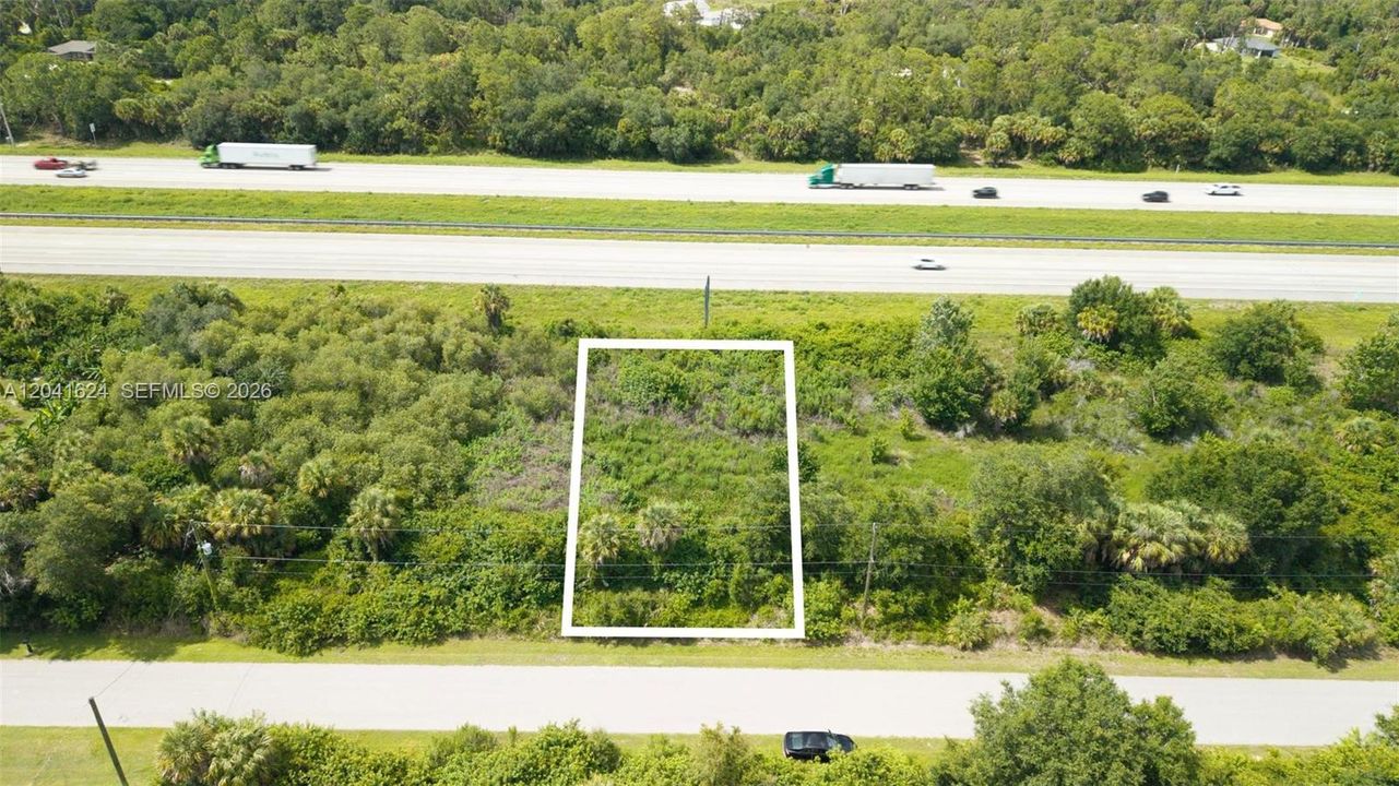На продажу: $22,000 (0.23 acres)