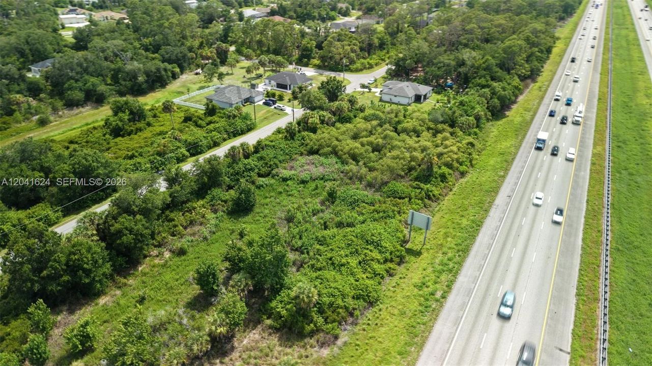 На продажу: $22,000 (0.23 acres)