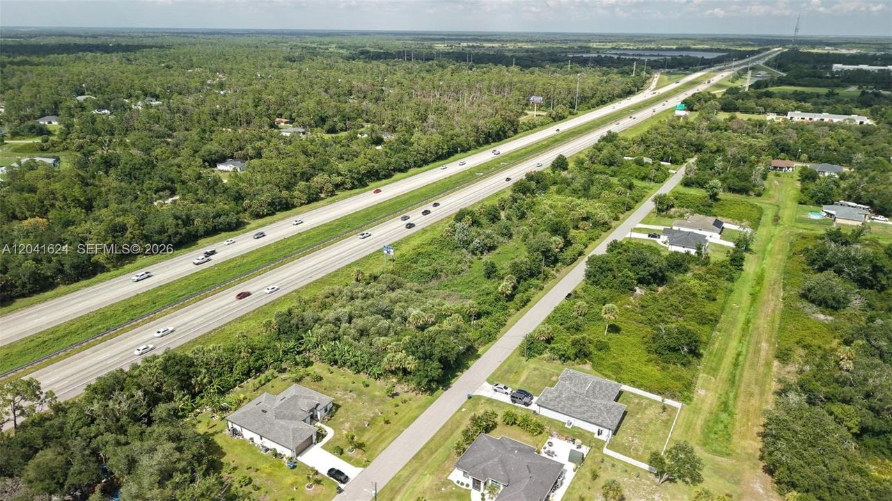 На продажу: $22,000 (0.23 acres)