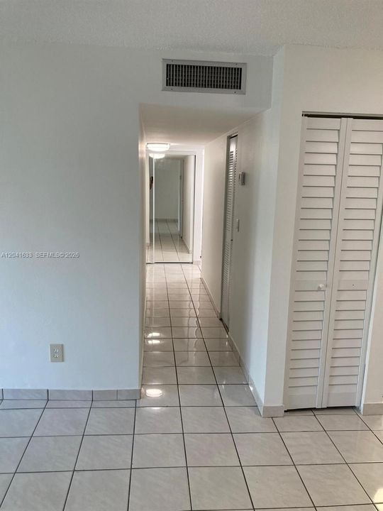 En Renta: $2,300 (2 camas, 1 baños, 900 Pies cuadrados)
