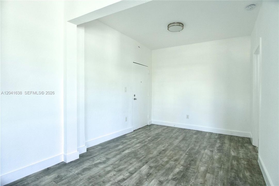 Recently Rented: $1,600 (0 beds, 1 baths, 0 Square Feet)