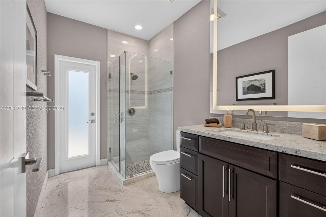 For Sale: $1,275,000 (4 beds, 3 baths, 2799 Square Feet)
