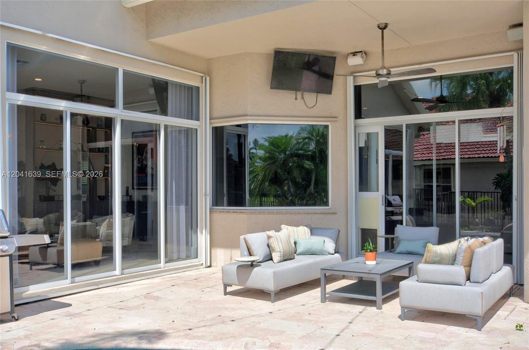 For Sale: $1,275,000 (4 beds, 3 baths, 2799 Square Feet)