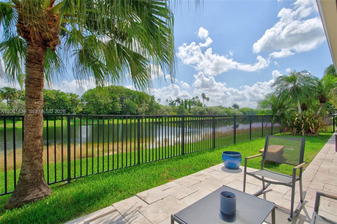 For Sale: $1,275,000 (4 beds, 3 baths, 2799 Square Feet)