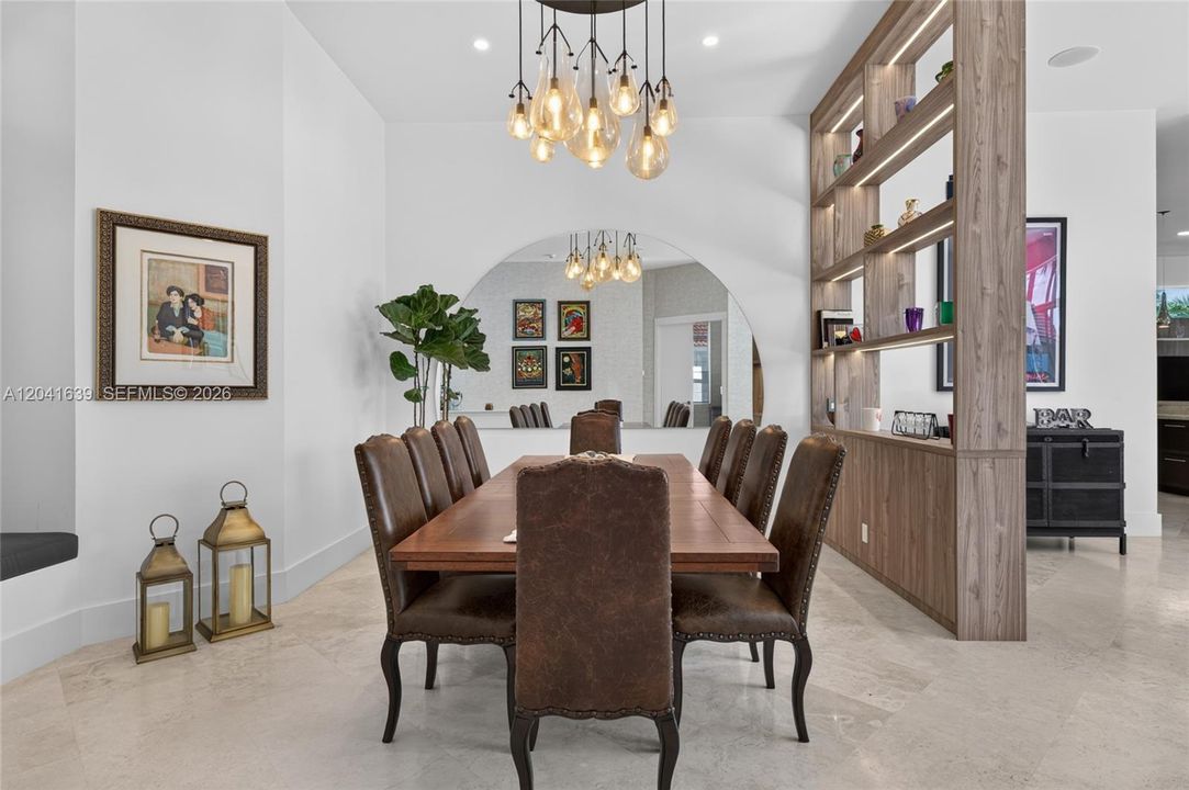 For Sale: $1,275,000 (4 beds, 3 baths, 2799 Square Feet)