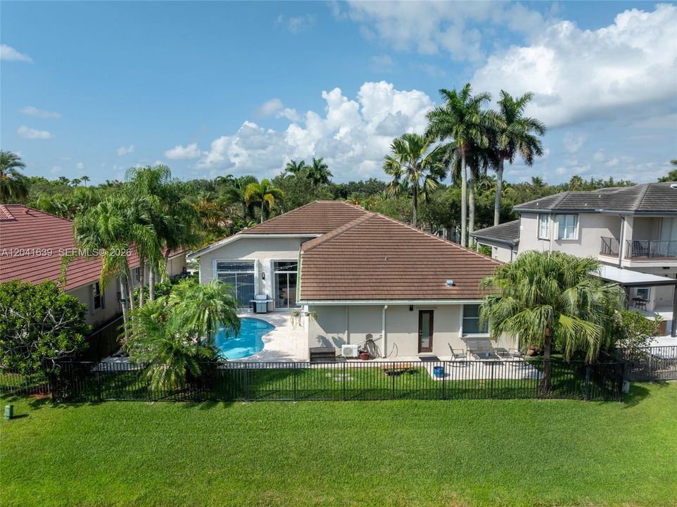For Sale: $1,275,000 (4 beds, 3 baths, 2799 Square Feet)