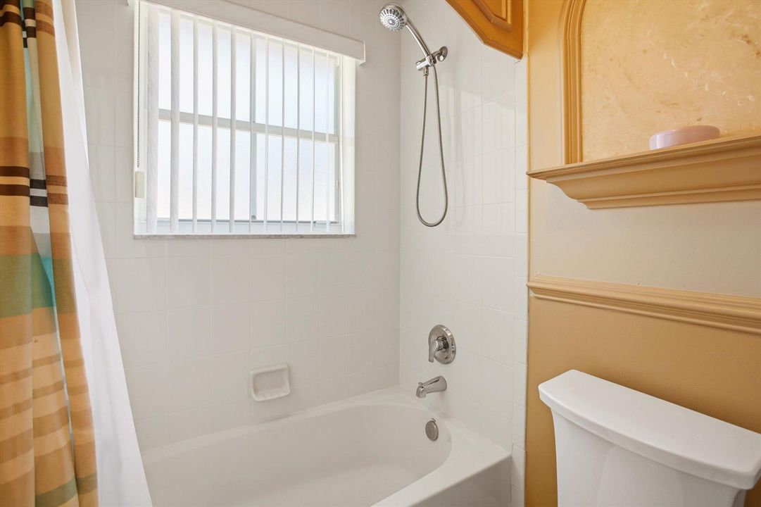 34-Property Photo 034
