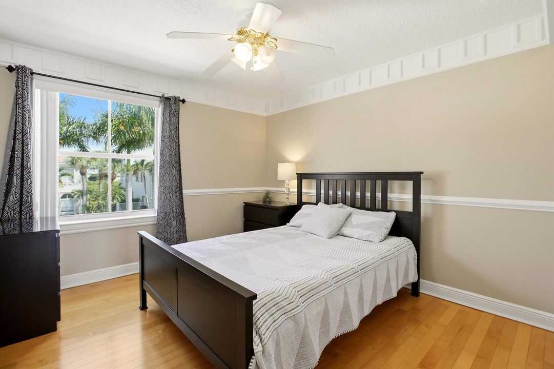 35-Property Photo 035