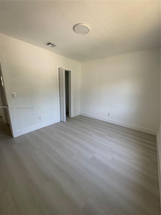 En Venta: $490,000 (3 camas, 2 baños, 1021 Pies cuadrados)