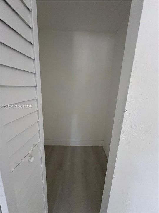 En Venta: $490,000 (3 camas, 2 baños, 1021 Pies cuadrados)
