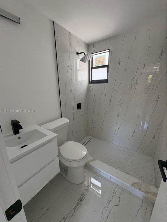 En Venta: $490,000 (3 camas, 2 baños, 1021 Pies cuadrados)