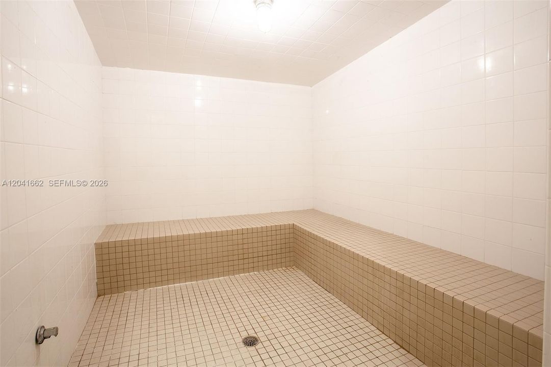 En Venta: $395,000 (1 camas, 1 baños, 850 Pies cuadrados)