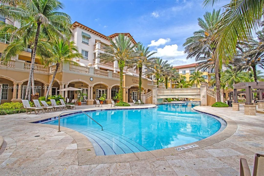 En Venta: $395,000 (1 camas, 1 baños, 850 Pies cuadrados)