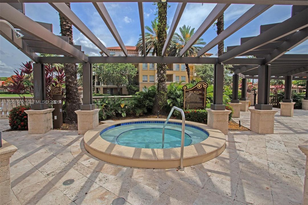 En Venta: $395,000 (1 camas, 1 baños, 850 Pies cuadrados)