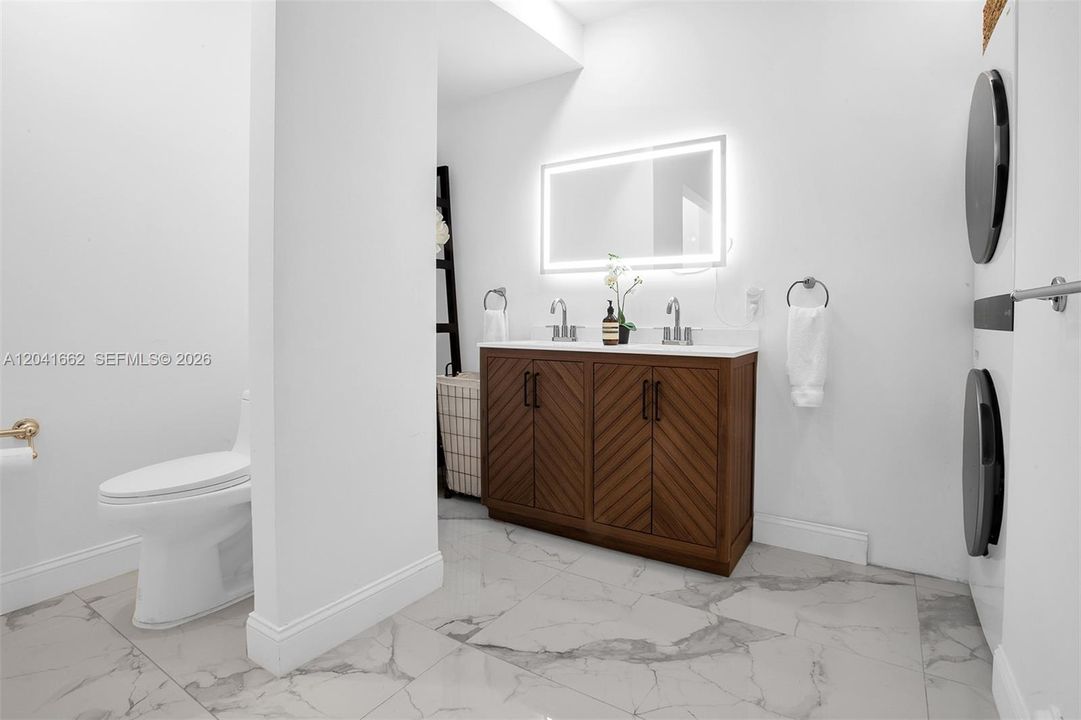 En Venta: $395,000 (1 camas, 1 baños, 850 Pies cuadrados)