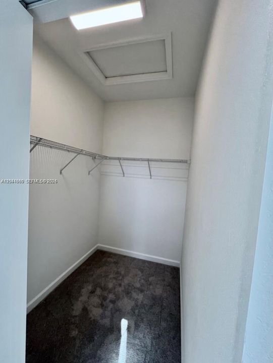For Rent: $2,399 (3 beds, 3 baths, 1328 Square Feet)