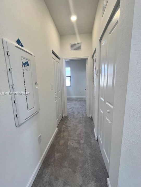 For Rent: $2,399 (3 beds, 3 baths, 1328 Square Feet)