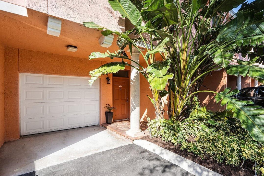 026-2016AltaMeadowsLane-DelrayBeach-FL-3