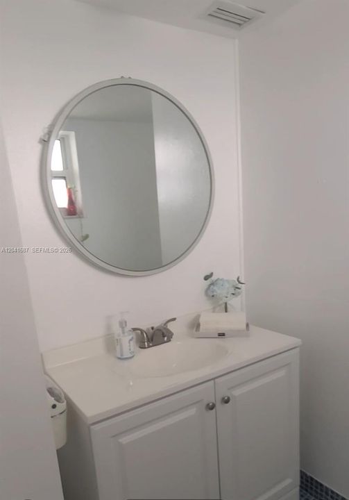 В аренду: $1,850 (1 спален, 1 ванн, 873 Квадратных фут)