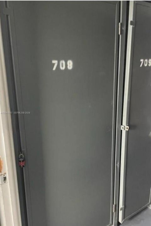 В аренду: $1,850 (1 спален, 1 ванн, 873 Квадратных фут)