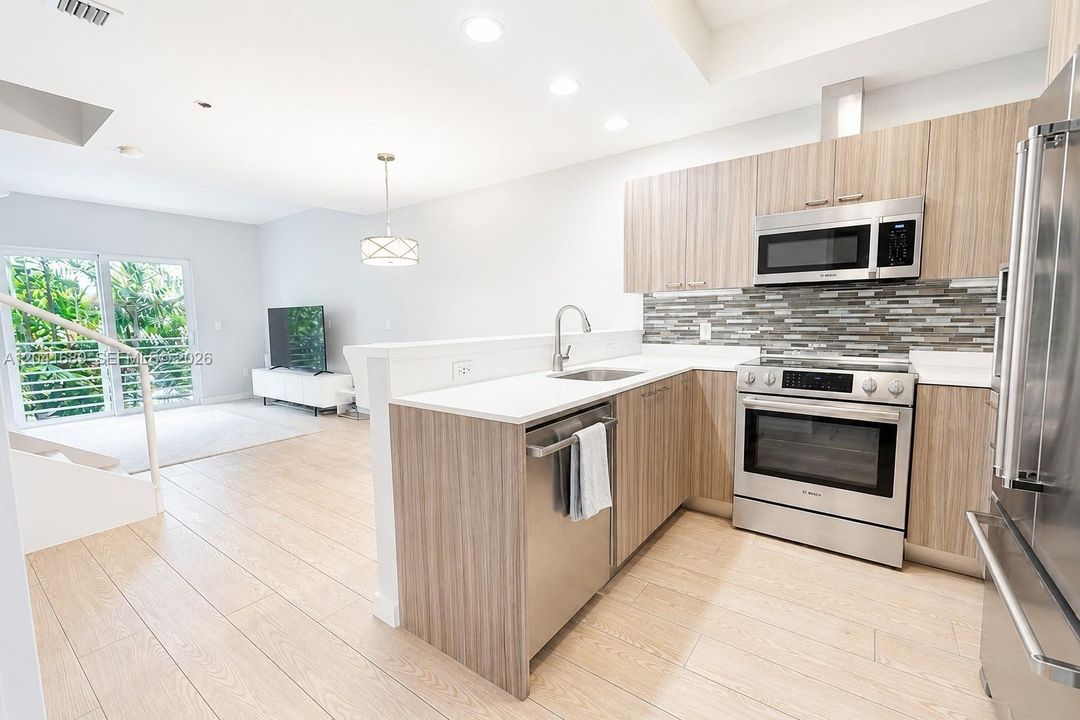 For Rent: $4,800 (2 beds, 2 baths, 0 Square Feet)