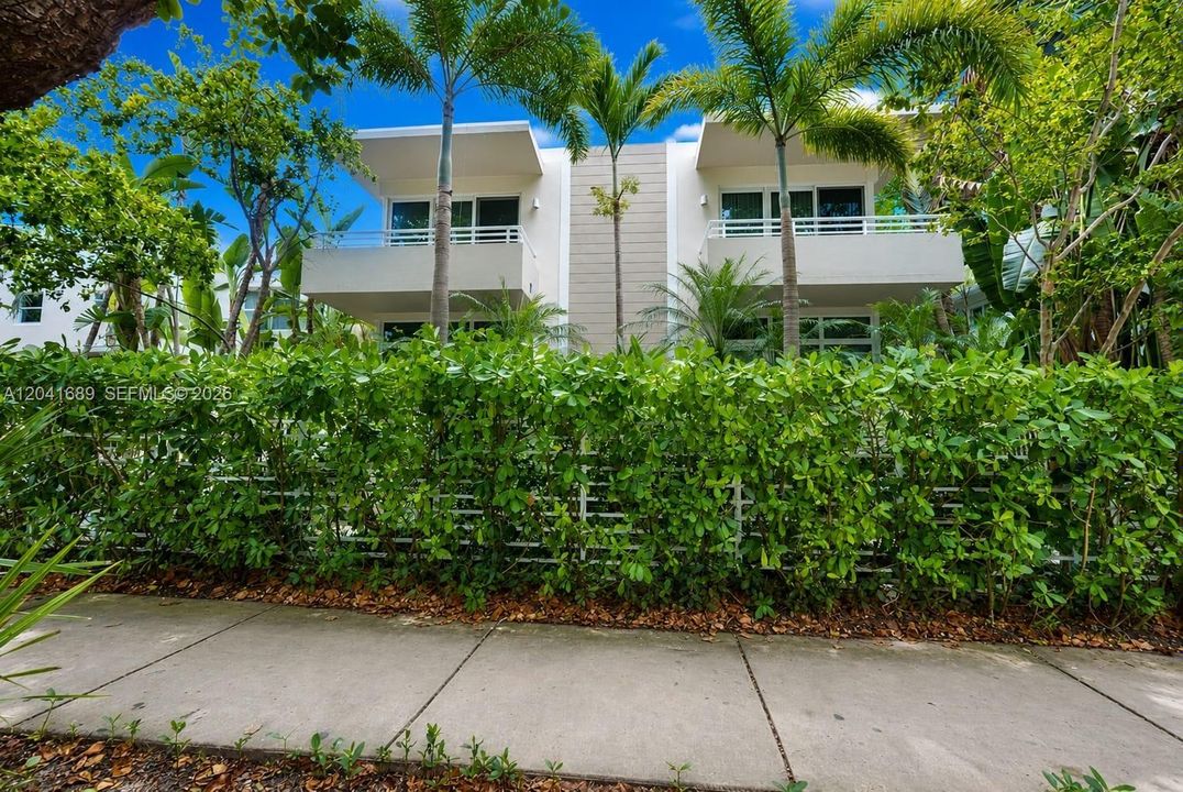 For Rent: $4,800 (2 beds, 2 baths, 0 Square Feet)