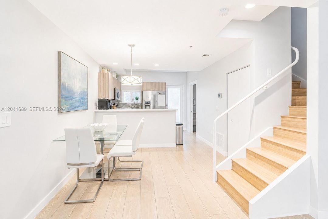 For Rent: $4,800 (2 beds, 2 baths, 0 Square Feet)